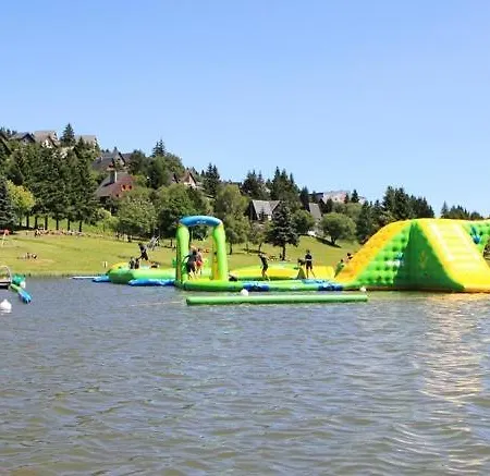 דירה Hauteurs Super - 4 Personnes -piscine & Garage בסה-א-סנט-אנסטאיס