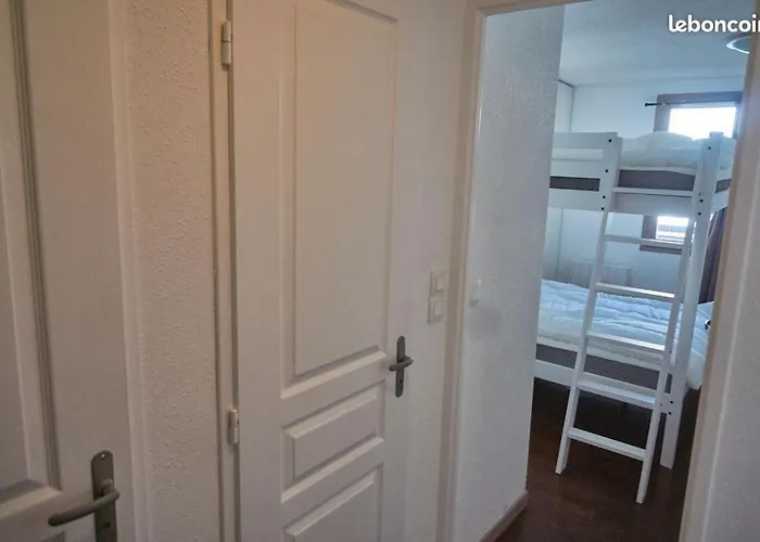 Apartment Hauteurs Super - 4 Personnes -piscine & Garage Besse-et-Saint-Anastaise