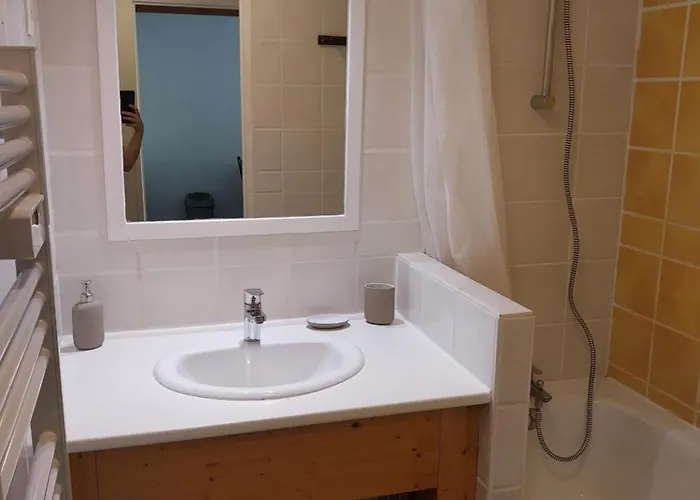 Hauteurs Super - 4 Personnes -piscine & Garage Apartment *